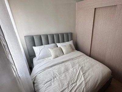For Rent 1BR Tree Residences w/ Parking on Carousell