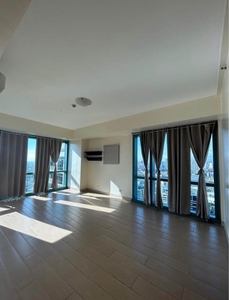 For Rent and Sale 3 Bedroom EIGHT FORBES TOWN ROAD BGC Taguig Condo on Carousell