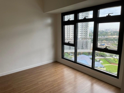 FOR RENT FOR SALE UNIT
ALVEO HIGH PARK VERTIS NORTH
3 bedroom with helper’s quarter
3 bathrooms
125sqm
1 parking
Unused
12th floor beside the garden/lounge
RENT PRICE 100K
FOR SALE PRICE 37M
PERKS:☑️
* Swimming pool
* Gym
* on Carousell