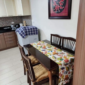 FOR RENT IN BGC: VENICE LUXURY RESIDENCES ALESSANDRO TOWER on Carousell