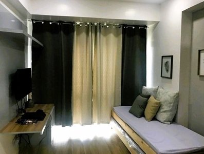 For Rent Studio @ Forbeswood Parklane Taguig on Carousell