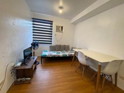 For Rent Studio Furnished Tower F Hampton Gardens Pasig on Carousell