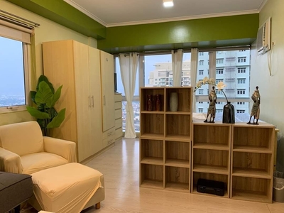 For Rent: Studio Unit in South of Market for only 32k/mo! on Carousell