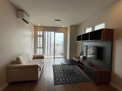 For Rent Two Serendra 1 bedroom in Sequioa Tower Fully Furnished in BGC on Carousell