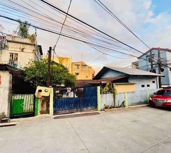 FOR SALE! 242 sqm Commercial/Residential Lot at Brgy East Rembo