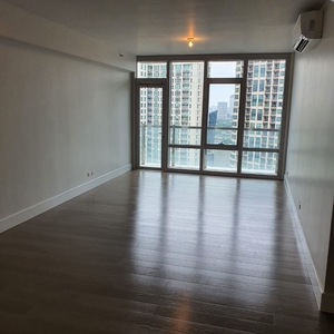 FOR SALE: 3 Bedroom Unit at The Proscenium Residence
