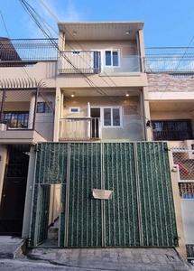FOR SALE 3 Storey Townhouse