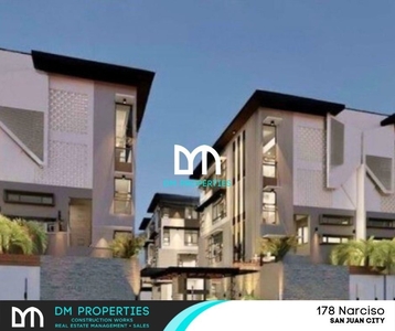 For Sale: 4-Storey Townhouse in Narciso