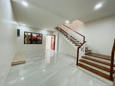 For Sale house and lit in Vista Verde Exec Vill Cainta on Carousell