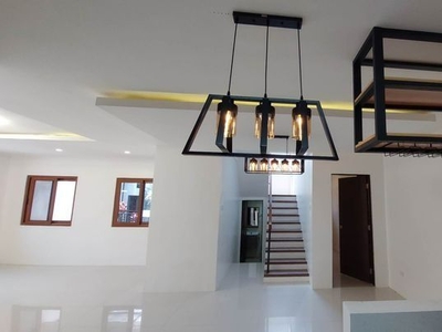 For Sale House and Lot In Vista Real Commonwealth Quezon City on Carousell