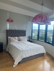 For Sale/Lease: One Rockwell West Loft on Carousell