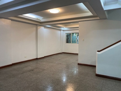 FOR SALE: Spacious New Manila 3-storey townhouse on Carousell