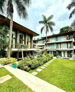 FORBES PARK MAKATI HOUSE FOR SALE on Carousell