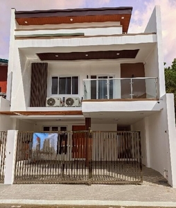 Greenwoods Executive Village Cainta House for Sale on Carousell