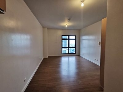 HIGHPARK53XXT2 For Rent Unfurnished Studio Unit in High Park at Vertis on Carousell