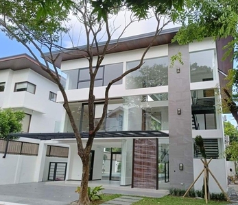 HILLSBOROUGH VILLAGE ALABANG HOUSE FOR SALE on Carousell