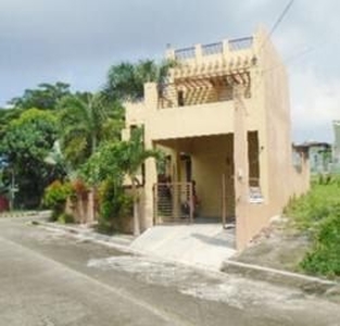House and Lot for sale in Lot 9