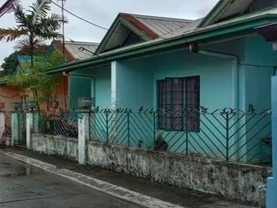 House and Lot For Sale in Lots 9 & 11