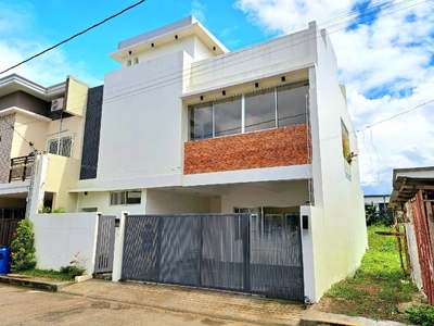 HOUSE AND LOT FOR SALE IN PASIG CITY on Carousell