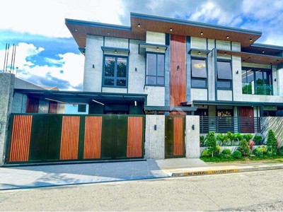 House and Lot for sale w/ swimming pool in Monteverde Royale Taytay Rizal