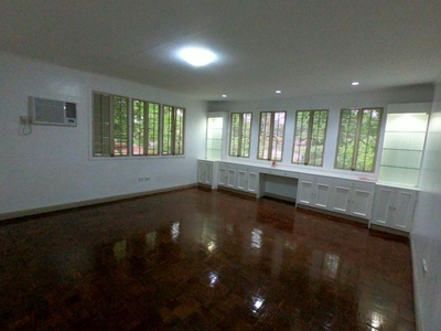 House for rent in Merville Paranaque on Carousell