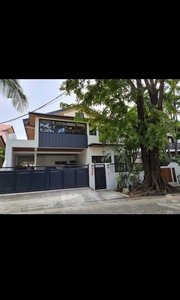 House for Sale in Ayala Alabang on Carousell
