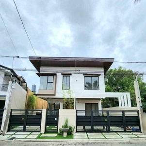 HOUSE FOR SALE! SINGLE DETACH W/ JACUZZI on Carousell