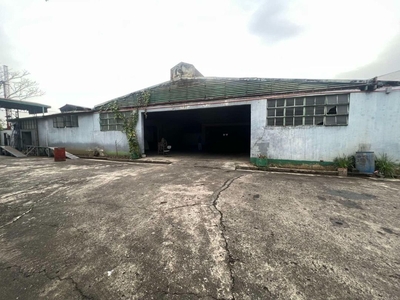 LARGE LOT/WAREHOUSE IN ORTIGAS EXTENSION