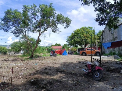 Lot for sale near national road on Carousell