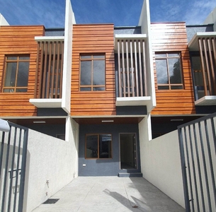 Modern Towhouse For Sale with roofdeck in Marikina Heights Marikina City on Carousell
