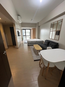 New One Eastwood City Life Staycation vacation unit for rent on Carousell