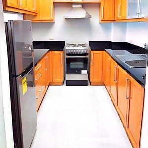 One Serendra 1BR Condo W/Parking Condo for Sale NOW ONLY 20M on Carousell