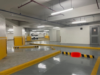 Parking Slot For Rent Lease in Uptown Parksuites Tower 2 on Carousell
