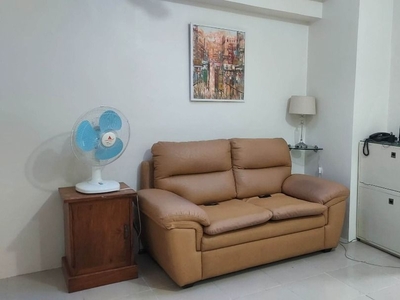 Pasay 1 bedroom with parking for sale near Libertad and Cuneta Astrodome on Carousell