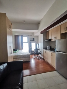 PASEODEROCES10XXT1 For Rent Fully Furnished Studio Unit in Paseo De Roces on Carousell