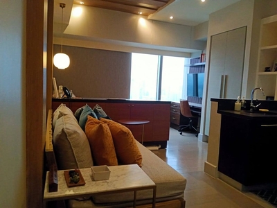 Poscenium Rockwell For Rent Condo Rockwell Makati on Carousell