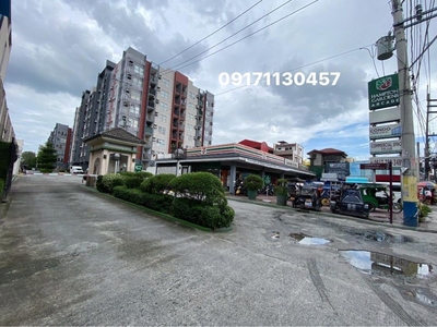 Pre Owned condo for Sale in Hampton Gardens Maybunga Pasig on Carousell
