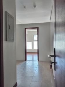 rent to own condo in makati area city one bedroom 1br on Carousell