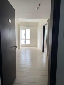 Rent to own condo on Carousell
