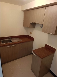 rent to own ready for occupancy condo in makati two bedroom pet friendly allowed on Carousell
