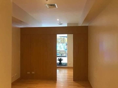 Rent to Own Unit 1 Bedroom Condominium For Sale at Trees Residences Quezon City
