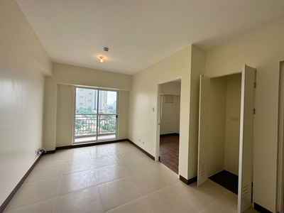 Resale: 2BR RFO DMCI Condo with Parking in Pasig near BGC Ortigas - Prisma Residences on Carousell