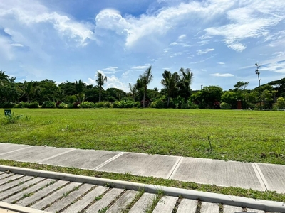 Rockwell South at Carmelray Laguna | Lot For Sale on Carousell
