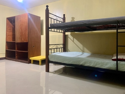 ROOM FOR RENT (FOR FEU-NRMF STUDENTS) - FAIRVIEW Q.C. on Carousell