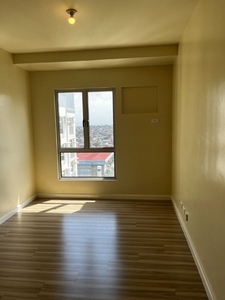 Rush 1 Bedroom for Sale in Avida Towers Vireo Arca South on Carousell