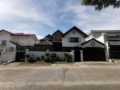 SINGLE DETACHED HOUSE AND LOT FOR SALE IN BF RESORT VILLAGE LAS PINAS CITY on Carousell