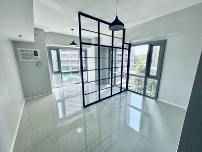 Studio Condominium Unit FOR SALE in Avant at the Fort BGC on Carousell