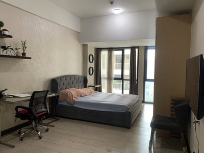 Studio For Rent in Paseo Height Salcedo Village Makati City on Carousell