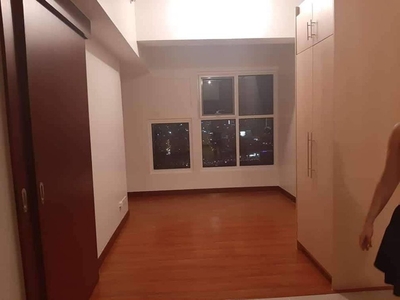 studio type rent to own condo in makati on Carousell