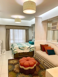Studio Unit FOR LEASE at Senta Legazpi Village Makati - For Rent / For Sale / Metro Manila / Interior Designed / Condominiums / RFO Unit / NCR / Fully Furnished / Real Estate Investment PH / Clean Title / Ready For Occupancy / Condo Living / MrBGC on Carousell